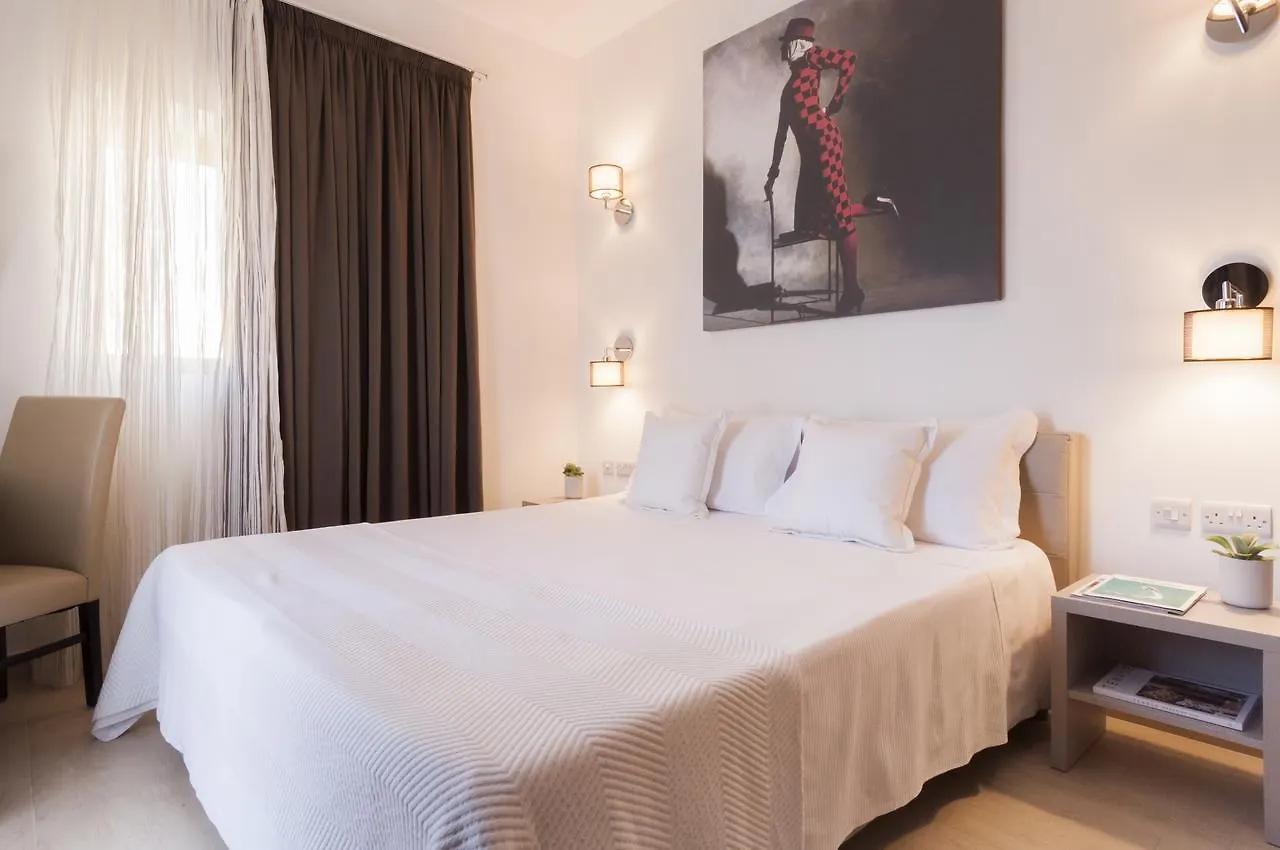Alexandra Hotel Saint Julian's