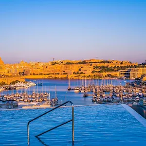4* Отель Grands Residences And
